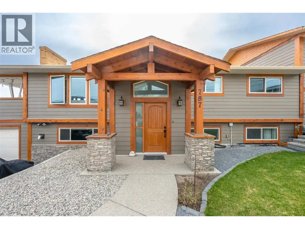787 Kettle Avenue, Oliver